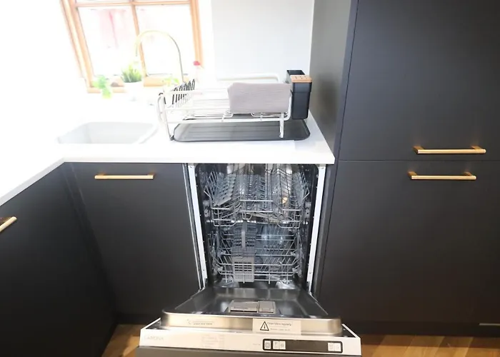 Top Hotels in Charming Bo'ness, Scotland