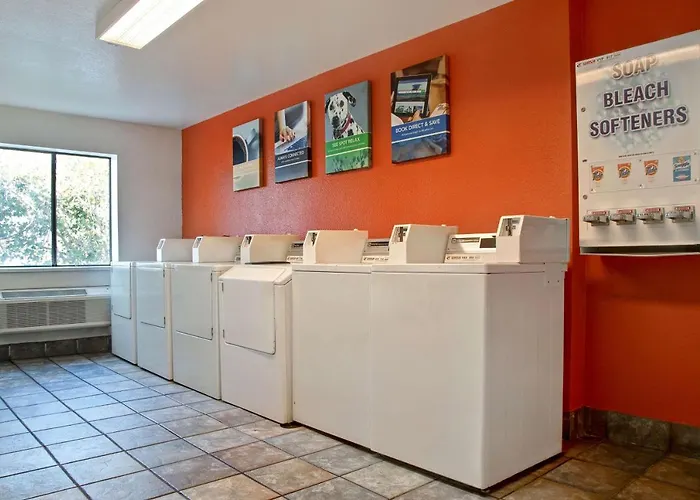 Premier Hotels in Gilroy CA