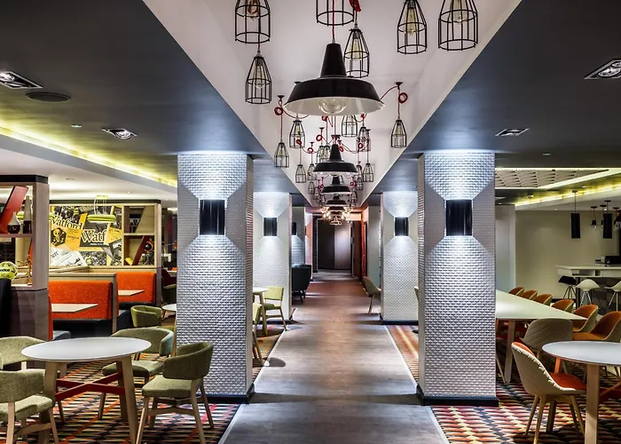 Best hotels near Watford Junction Station