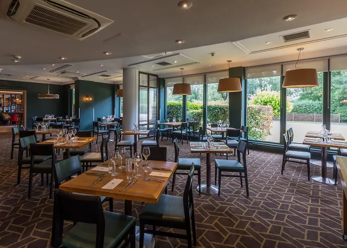 Top Hotels Near Fitzwilliam College Cambridge