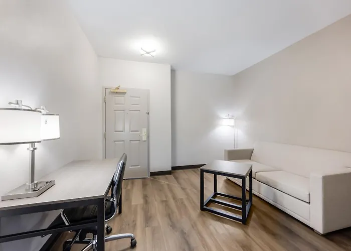 Top Hotels Near Bessemer, Alabama