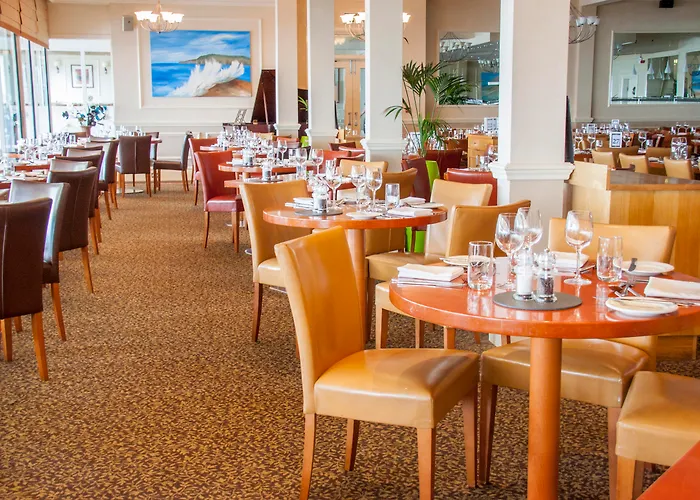 Best Hotels in Poole Sandbanks for Every Traveler