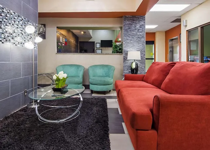 Best Hotels in Blue Springs for Every Traveler