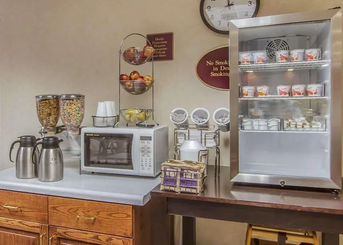 Top Fremont Street Hotels Map