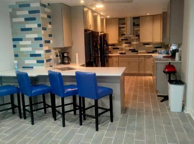 Top Hotels in Gary, Indiana