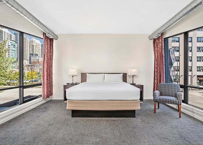 Top Hotels in Fulton Market, Chicago