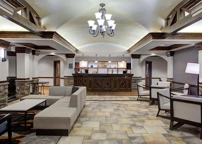 Top Fishkill NY Hotels for Every Traveler