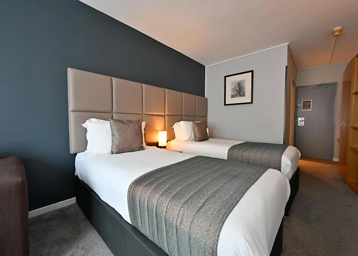 Best Cheap Family Rooms in London Hotels