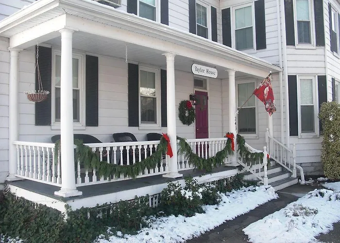 Best Hotels Near Strasburg PA