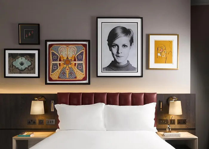 Top London Hotels with London Eye View