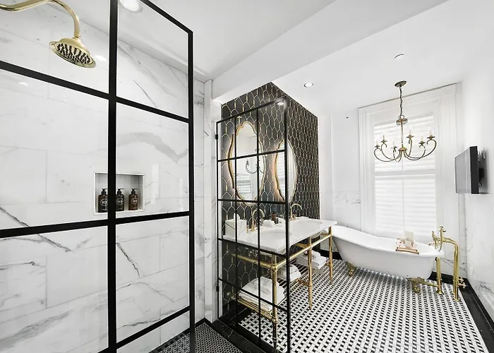 Top Hotels on the River in San Antonio