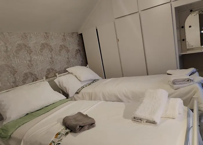 Top Hotels in Hucknall