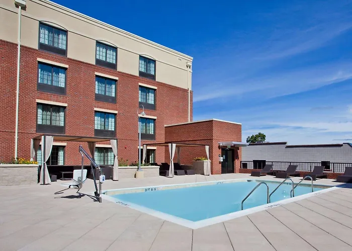 Best Hotels in Chapel Hill, North Carolina