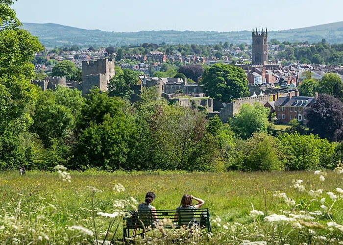 Best Hotels in Ludlow