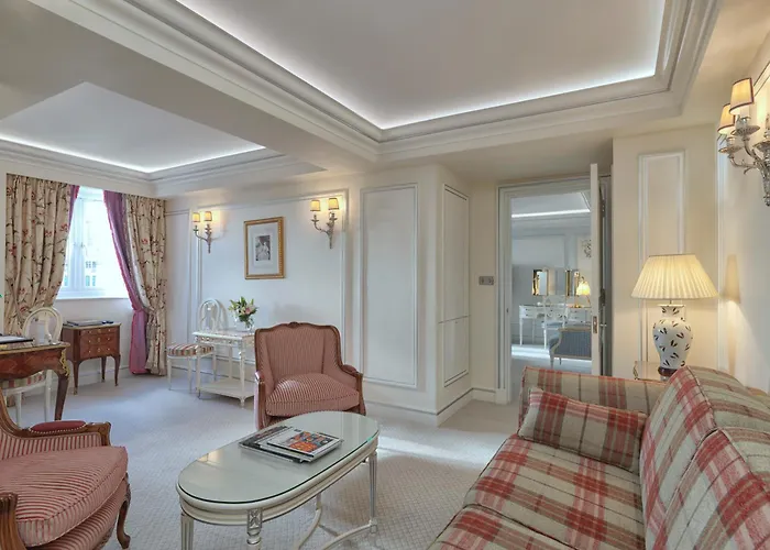 Prime 4-Star Luxury Hotels in Central London
