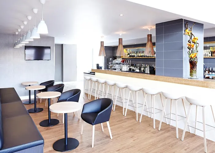 Best Hotels Near Wembley Arena UK
