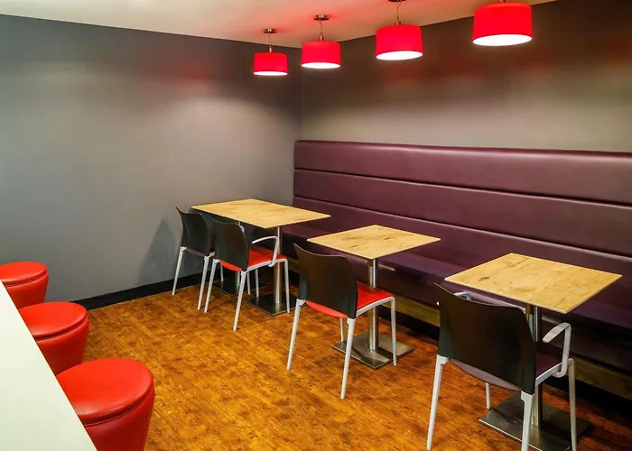 Top Hotels Near Nottingham FM Arena