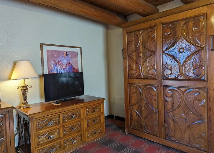 Best Hotels in Taos, New Mexico