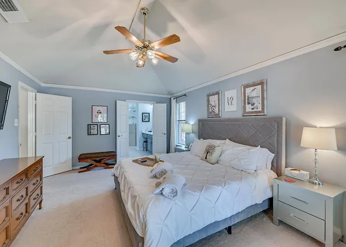 Top Hotels in Carrollton GA