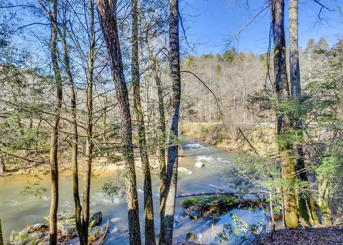 Top-Rated Hotels Near Charming Cleveland GA