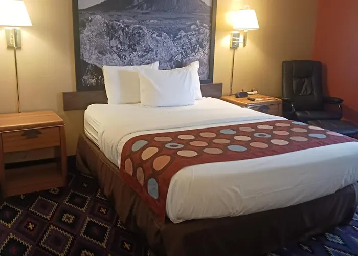 Best Las Vegas Hotels with Free Parking