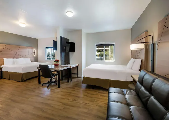 Best Hotels in Yuba City, California