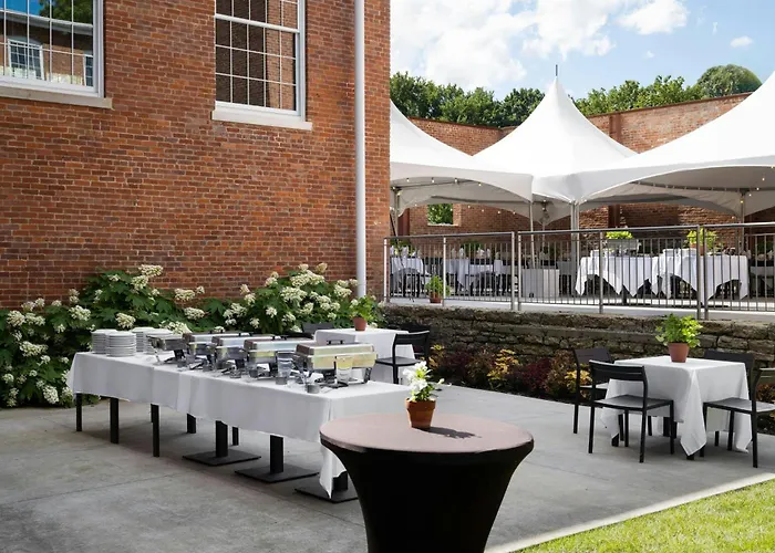 Top Madison Hotels in the Vibrant Downtown Area