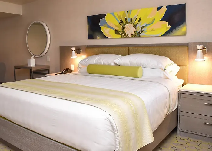 Top Hotels in Nacogdoches, Texas
