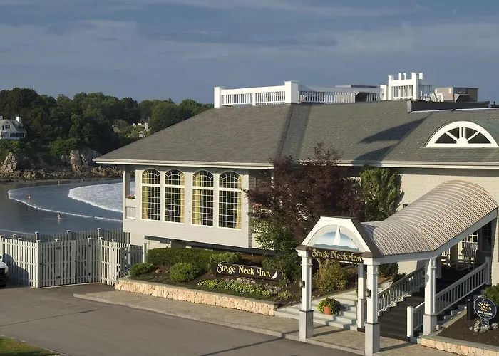 Top Hotels Near York Beach Maine