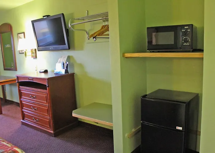 Top Hawthorne Hotels for Your Nevada Adventure