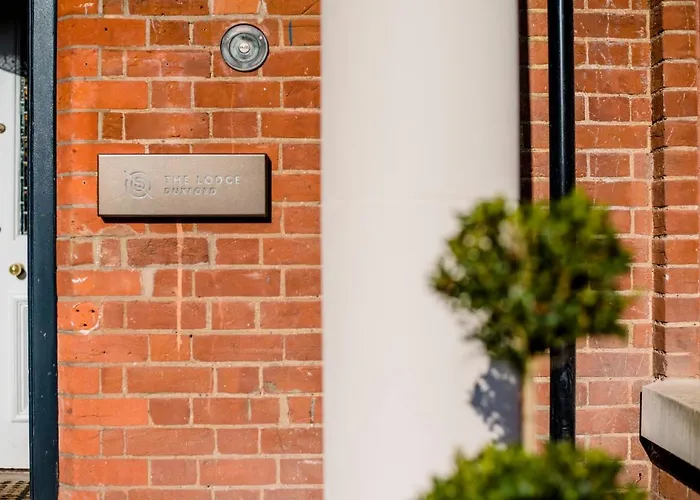 Best Hotels in Duxford for Memorable Stays