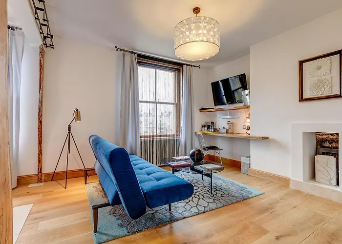 Top Seafront Hotels in Brighton for Seaside Bliss