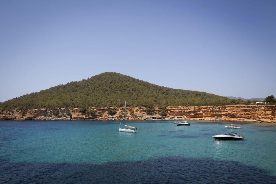 <strong>Ibiza: </strong>Even in this party destination, travelers can find solitude. Intermix your cocktail drinking with lounging on the beach.